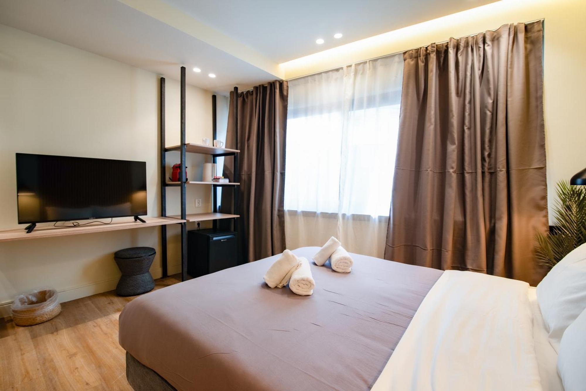 Superior Triple Room