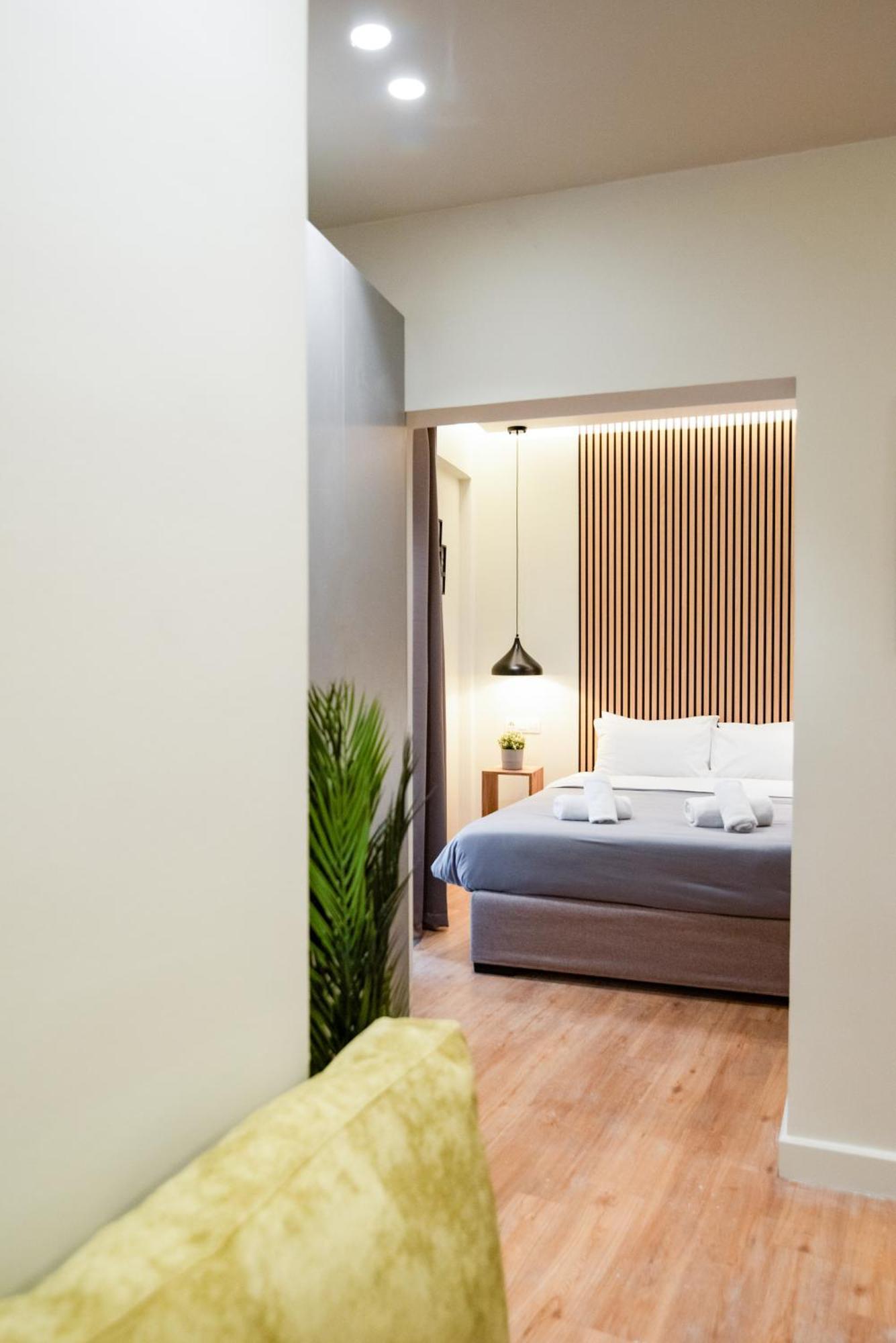 Superior King Suite