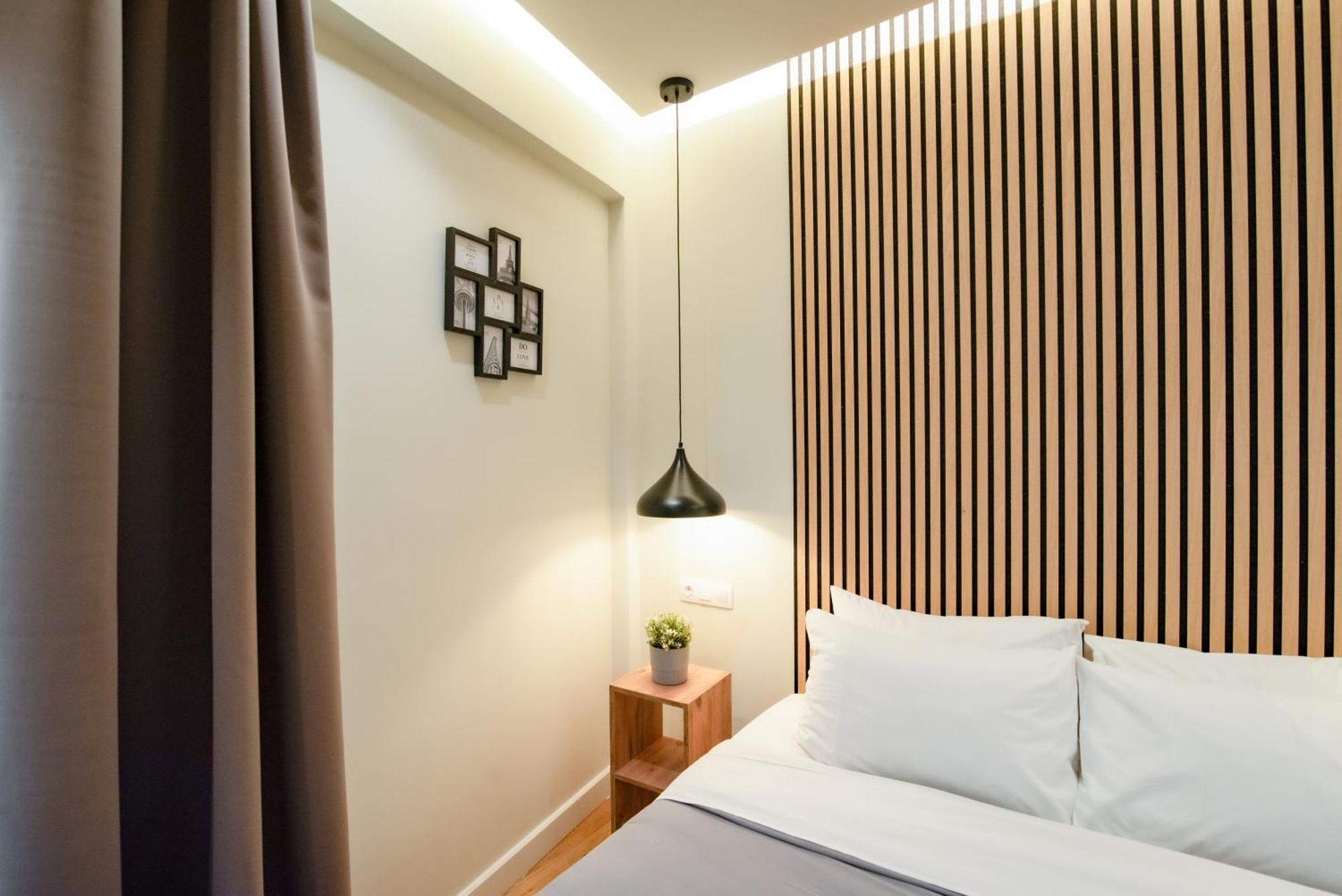 Superior King Suite