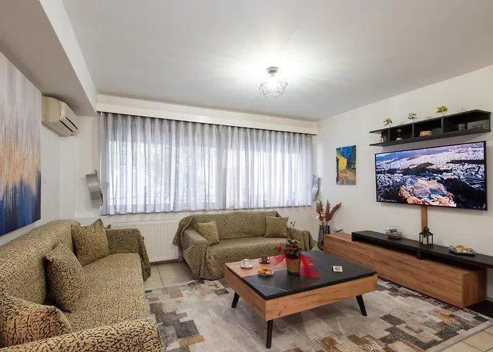 Kg Acropolis Escape Spa Apartment